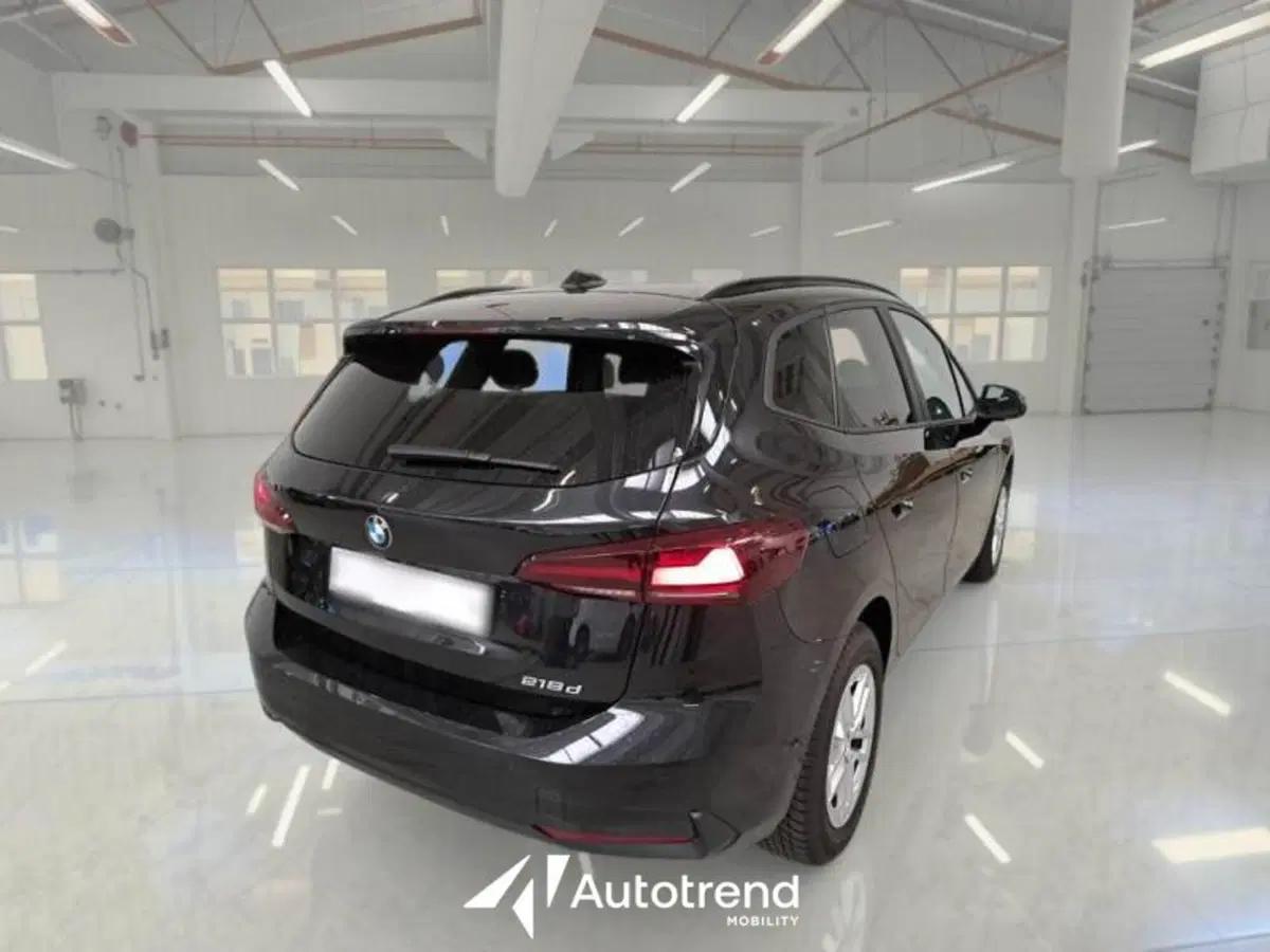 BMW Serie 2 Active Tourer usata a Bari (2)