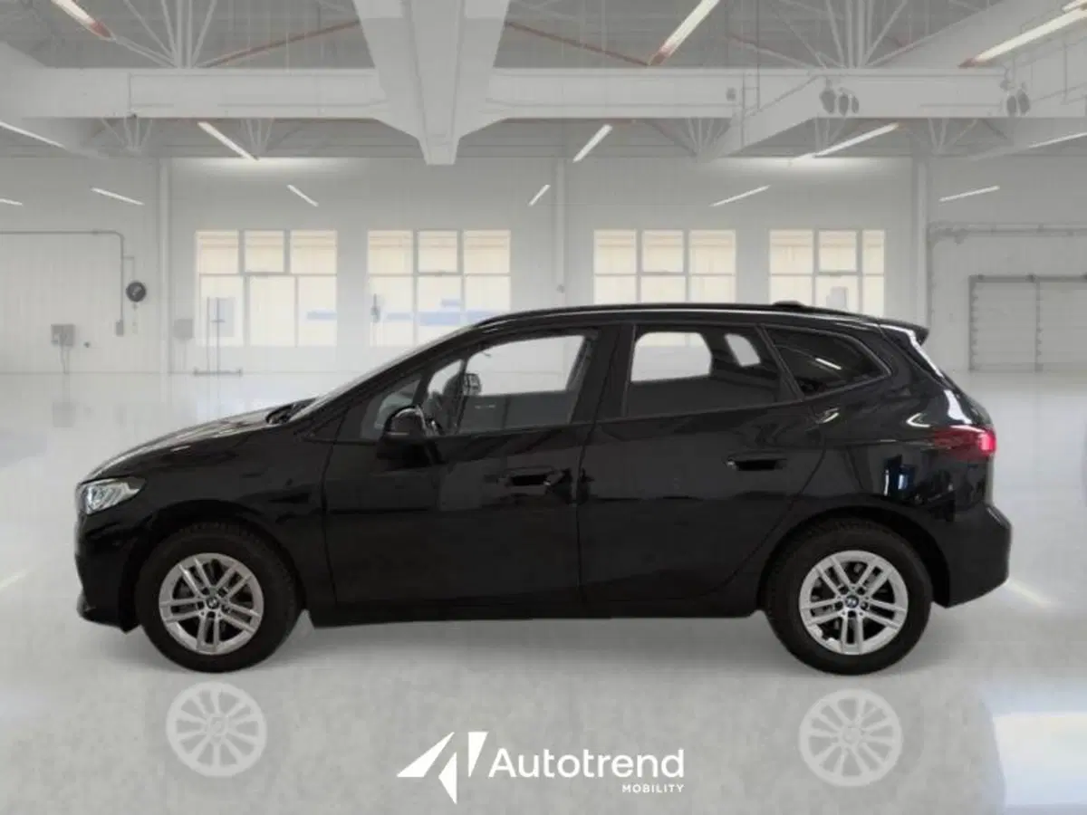 BMW Serie 2 Active Tourer usata a Bari (4)