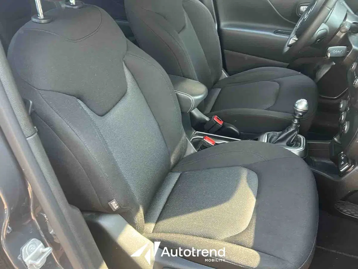 Jeep Renegade usata a Bari (10)