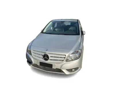 Mercedes-Benz Classe B 180 CDI Premium del 2013 usata a Bari