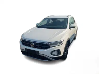Volkswagen T-Roc 2.0 tdi Life 150cv dsg del 2022 usata a Bari