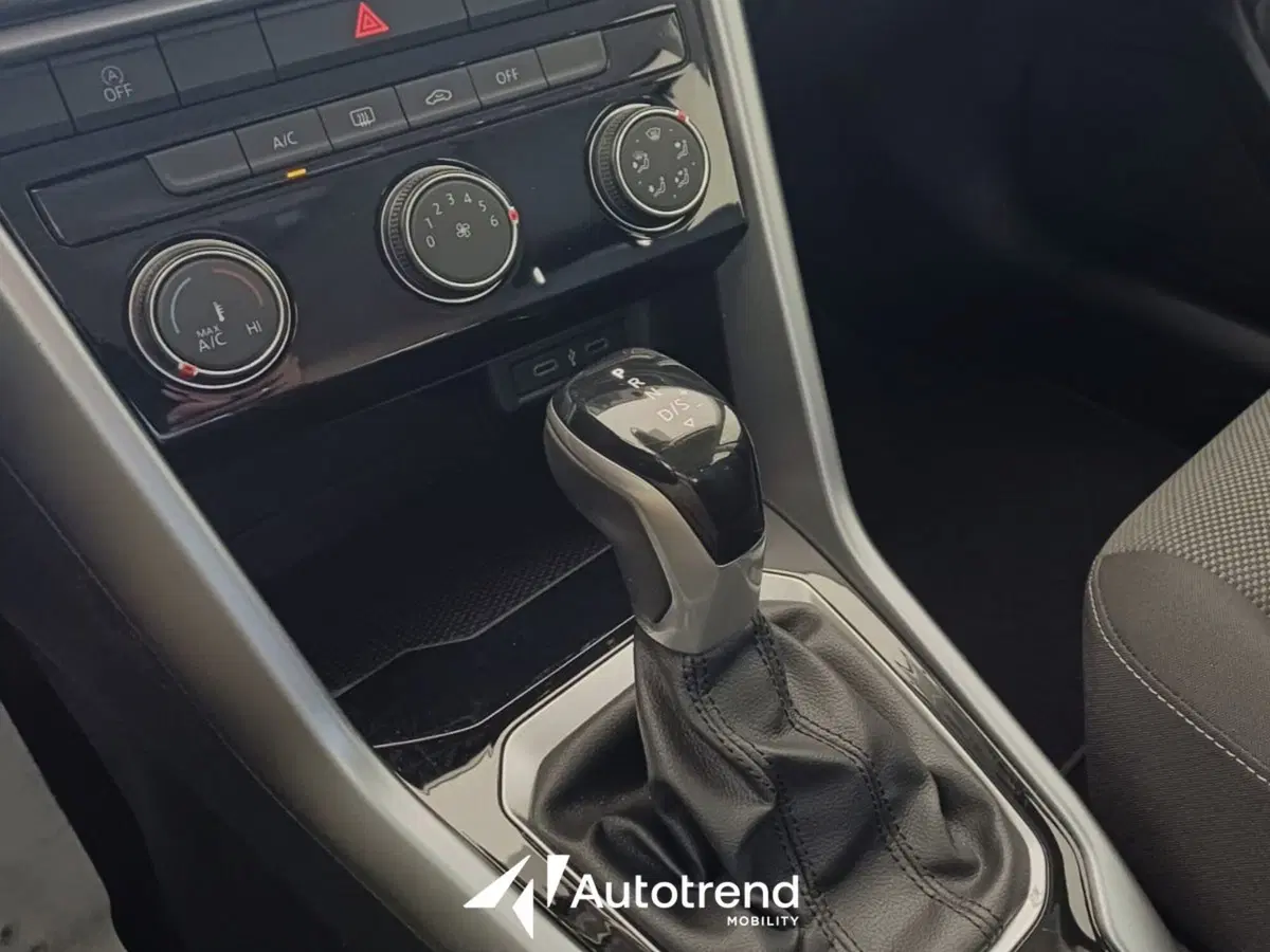 Volkswagen T-Roc usata a Bari (14)