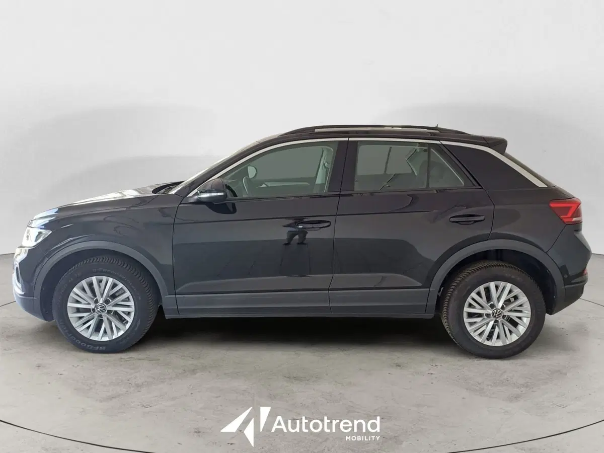 Volkswagen T-Roc usata a Bari (5)