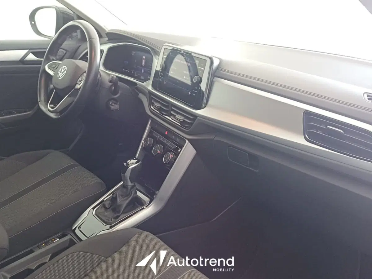 Volkswagen T-Roc usata a Bari (6)