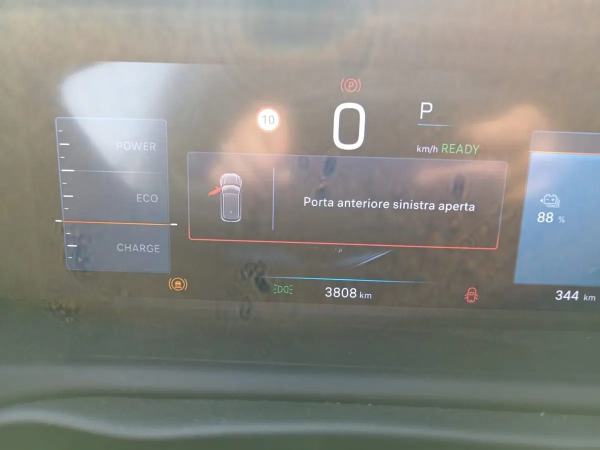 Jeep Avenger usata a Alessandria (16)