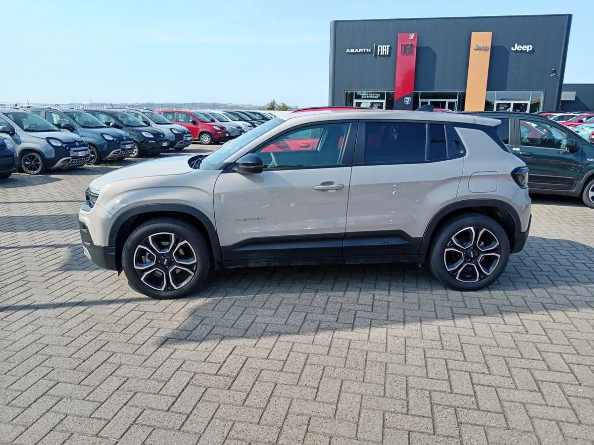 Jeep Avenger usata a Alessandria (8)