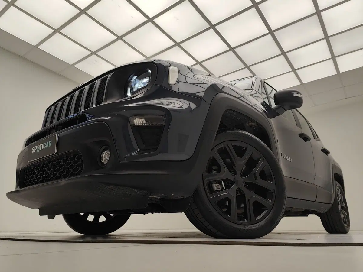 Jeep Renegade usata a Como (14)