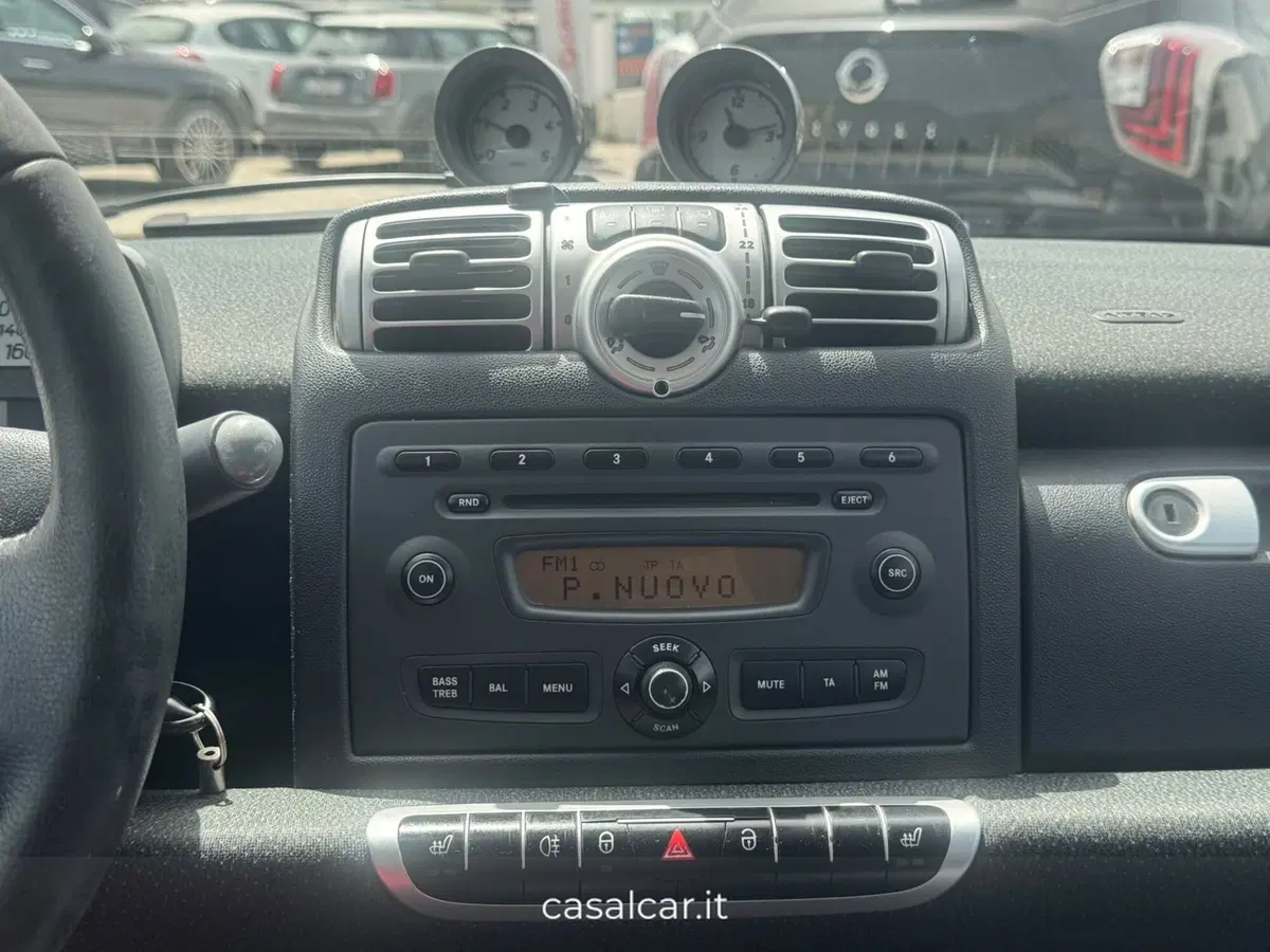 smart Fortwo Cabrio usata a Salerno (14)