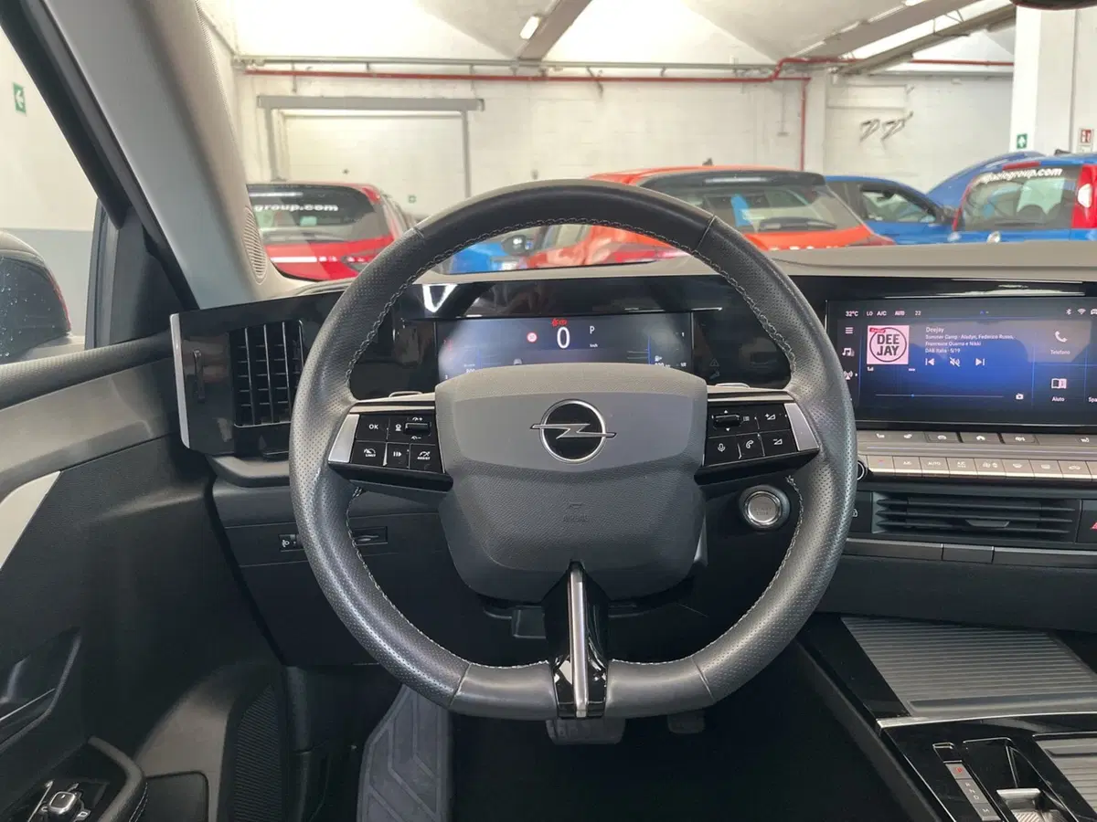 Opel Astra usata a Torino (12)
