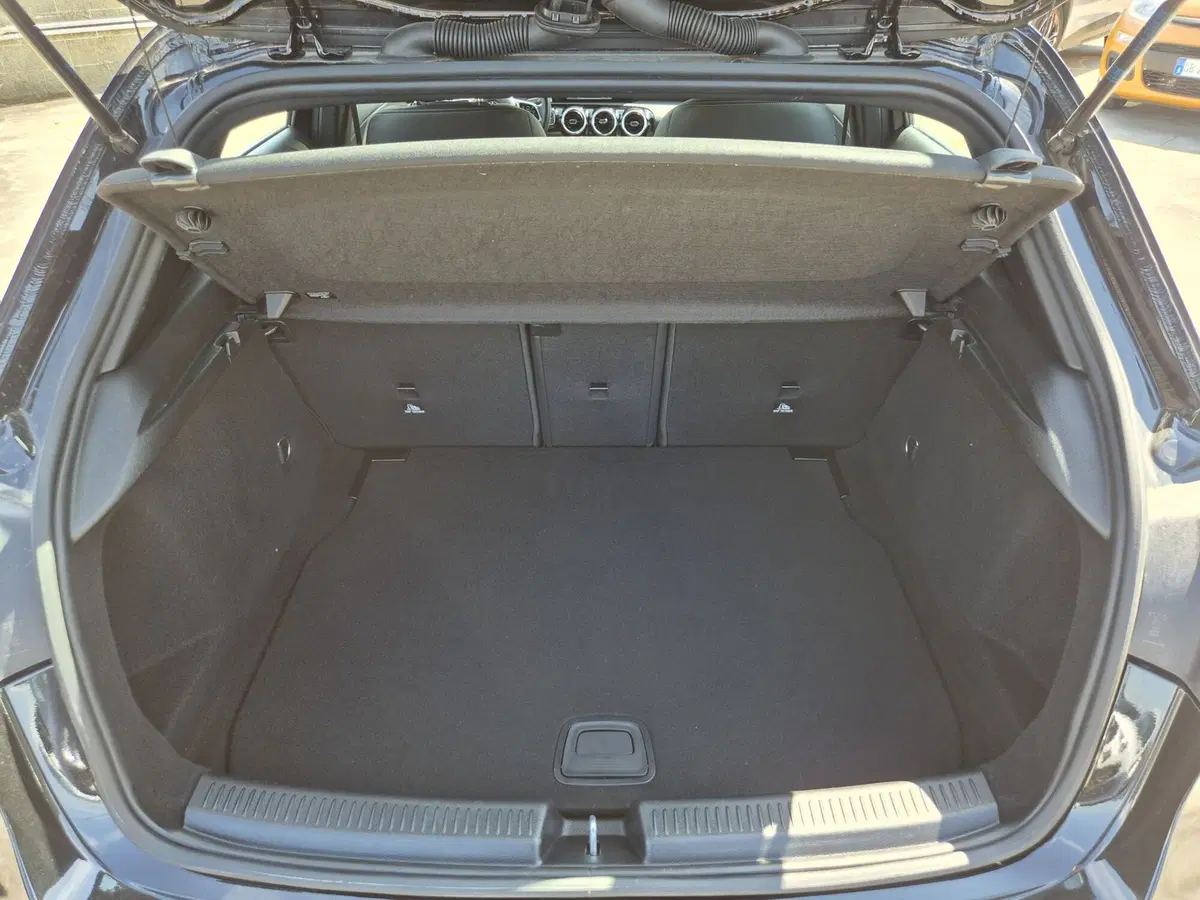 Mercedes-Benz Classe A usata  (10)