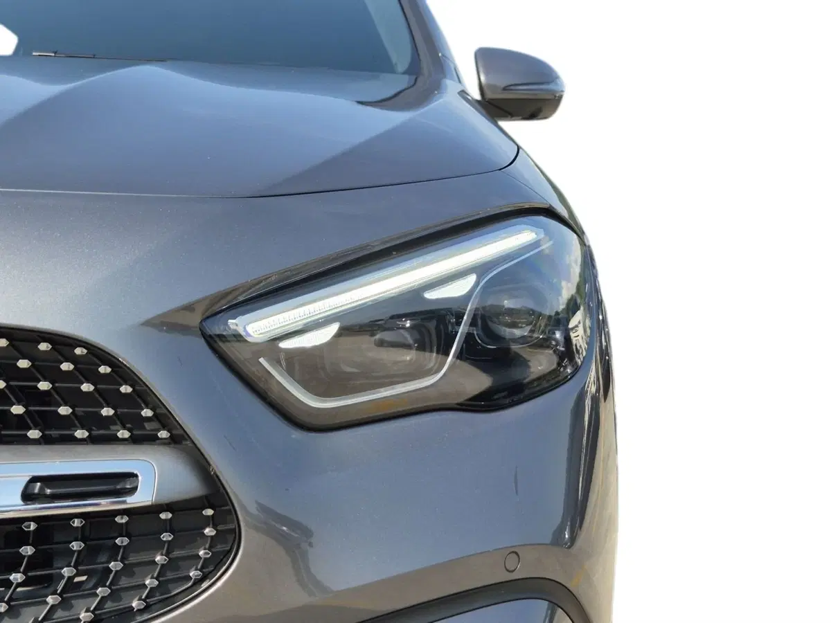 Mercedes-Benz GLA SUV usata  (17)