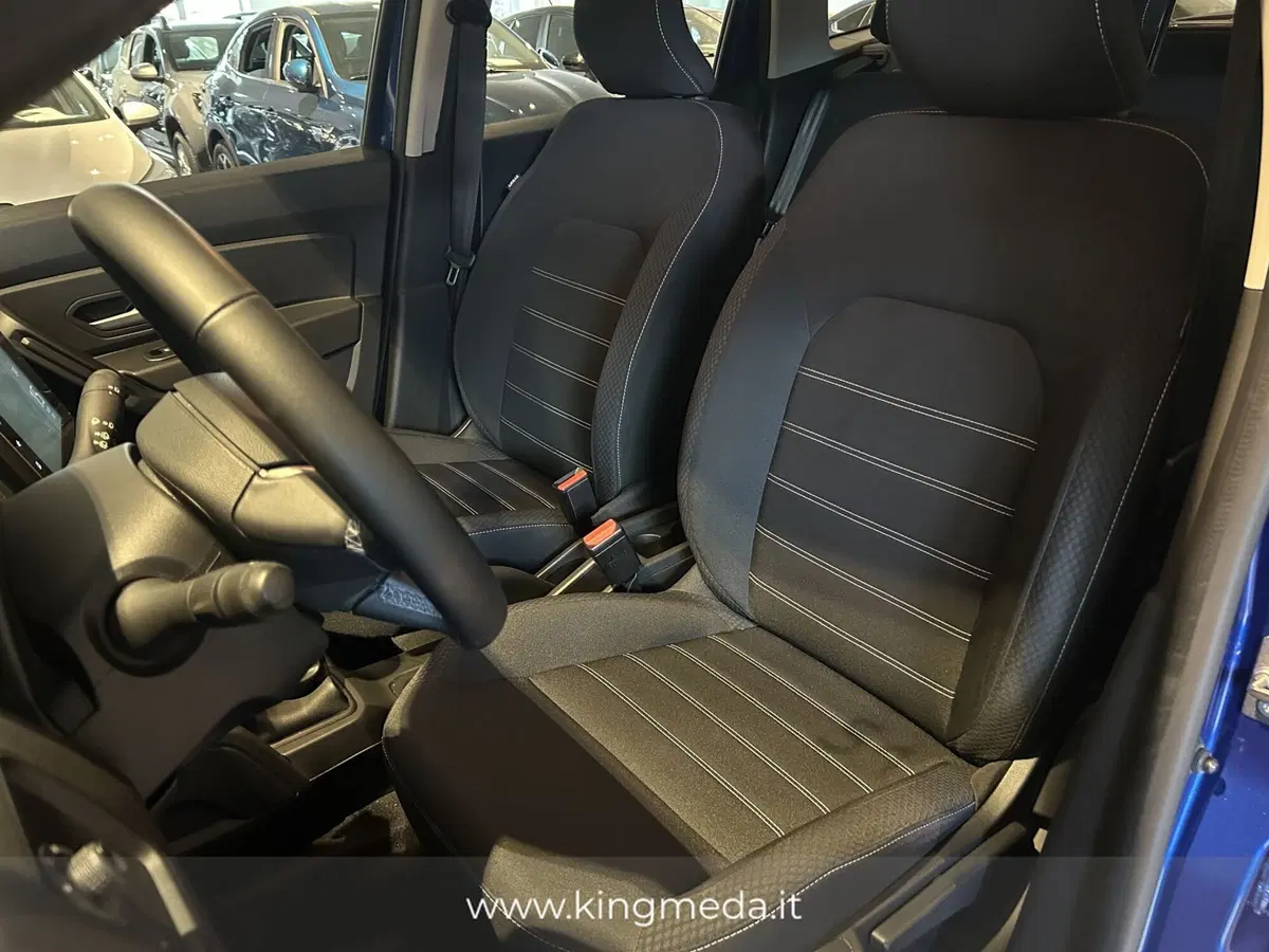 Dacia Duster usata a Monza e Brianza (11)