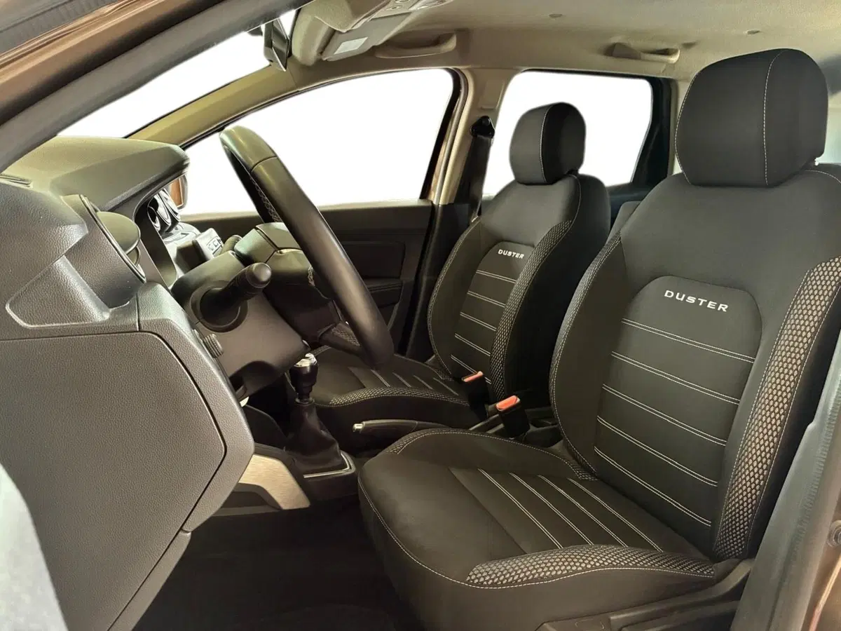 Dacia Duster usata a Prato (8)