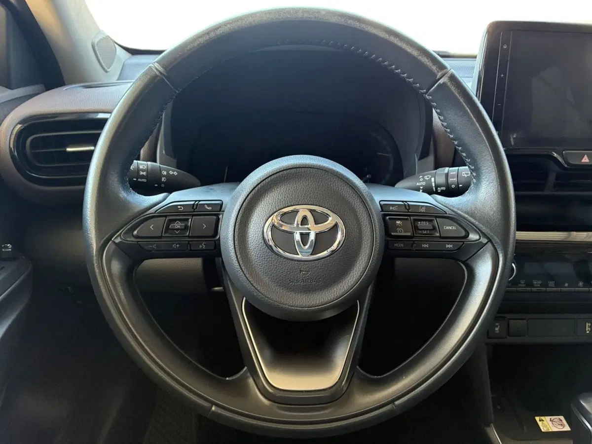 Toyota Yaris Cross usata a Prato (6)