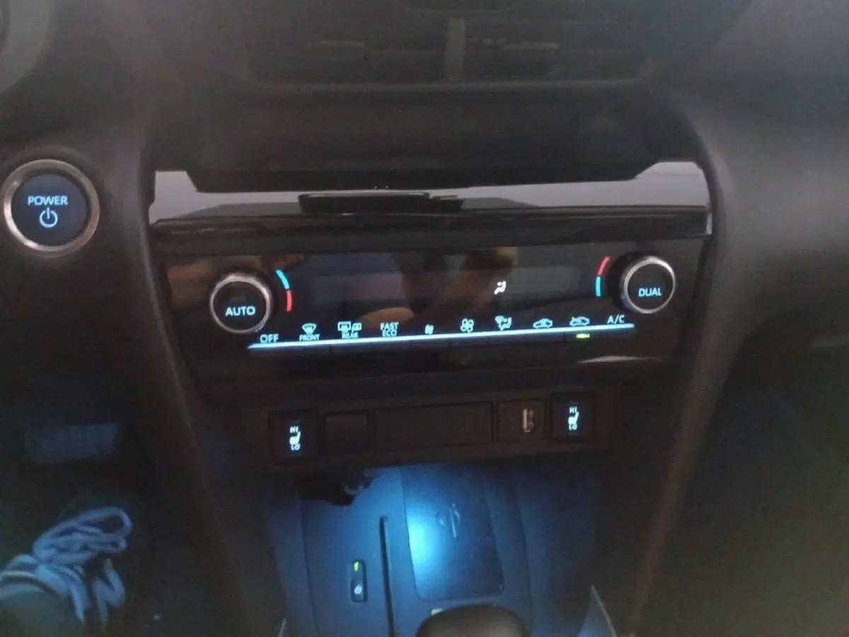 Toyota Yaris Cross usata a Milano (16)