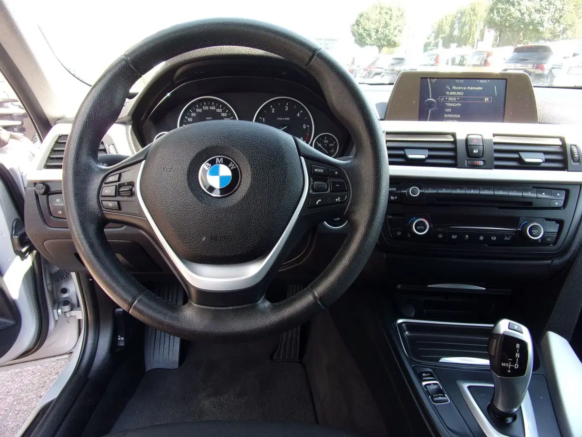 BMW Serie 3 usata a Reggio Emilia (14)