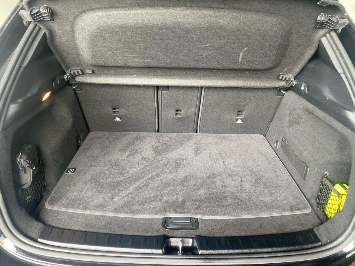 Mercedes-Benz GLA SUV usata a Bergamo (12)