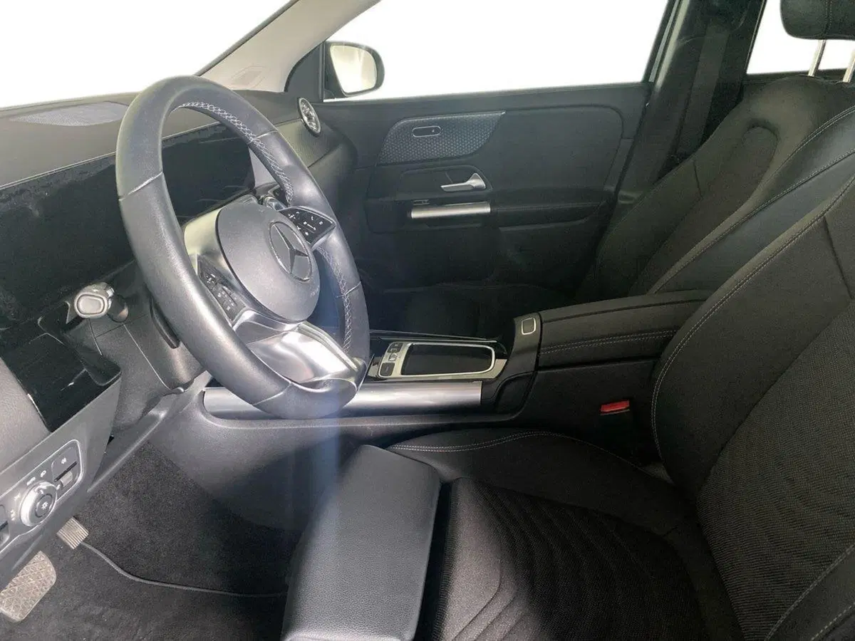 Mercedes-Benz GLA SUV usata a Bergamo (14)