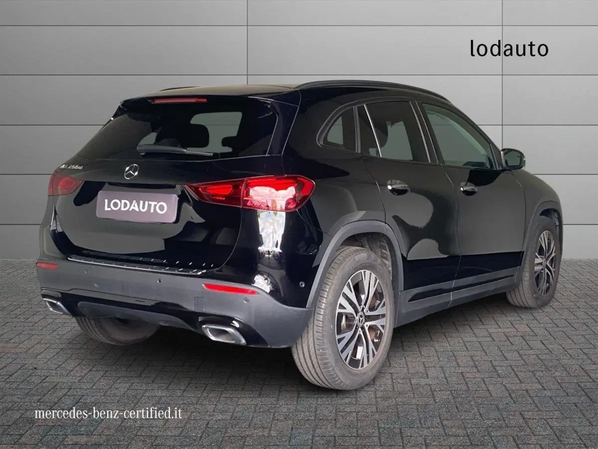 Mercedes-Benz GLA SUV usata a Bergamo (2)
