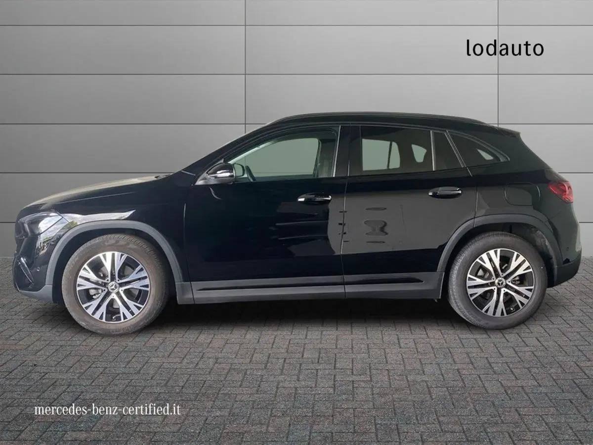Mercedes-Benz GLA SUV usata a Bergamo (6)