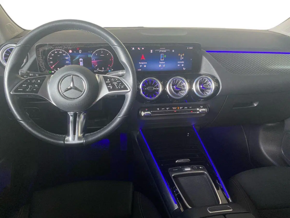 Mercedes-Benz GLA SUV usata a Bergamo (7)