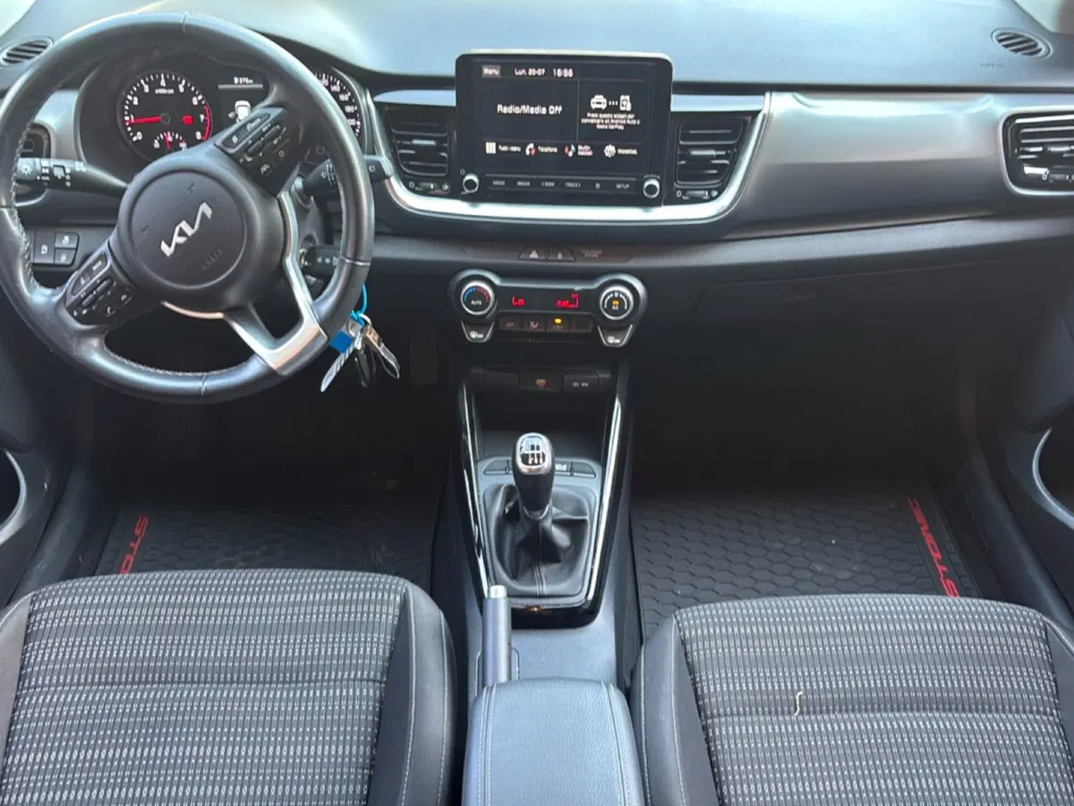 Kia Stonic usata a Bologna (10)