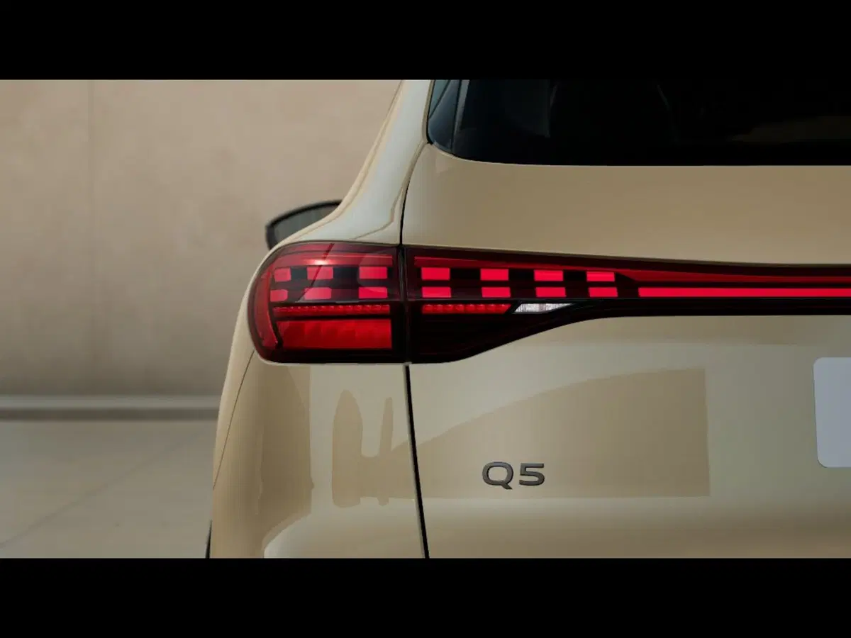 Audi Q5 nuova a Pisa (7)