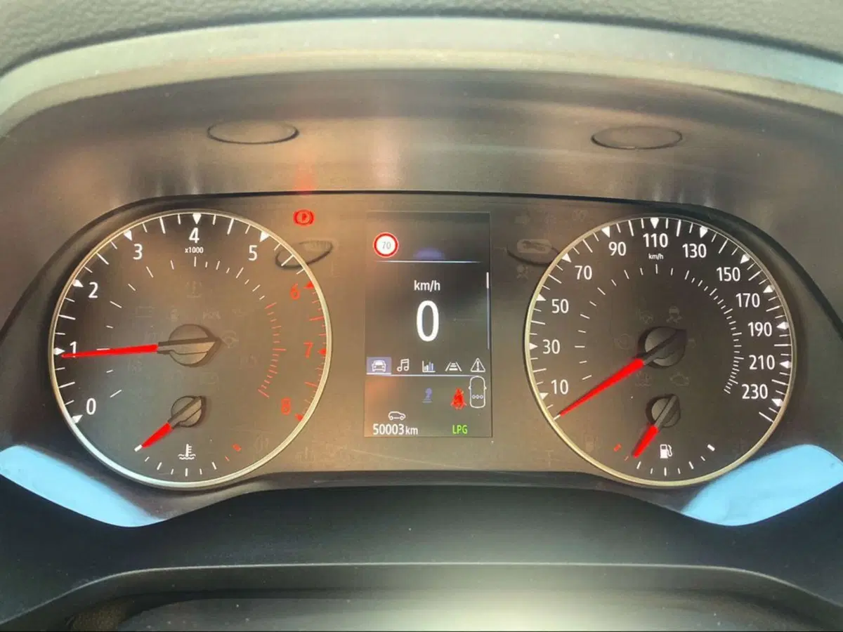 Renault Captur usata a Pisa (7)