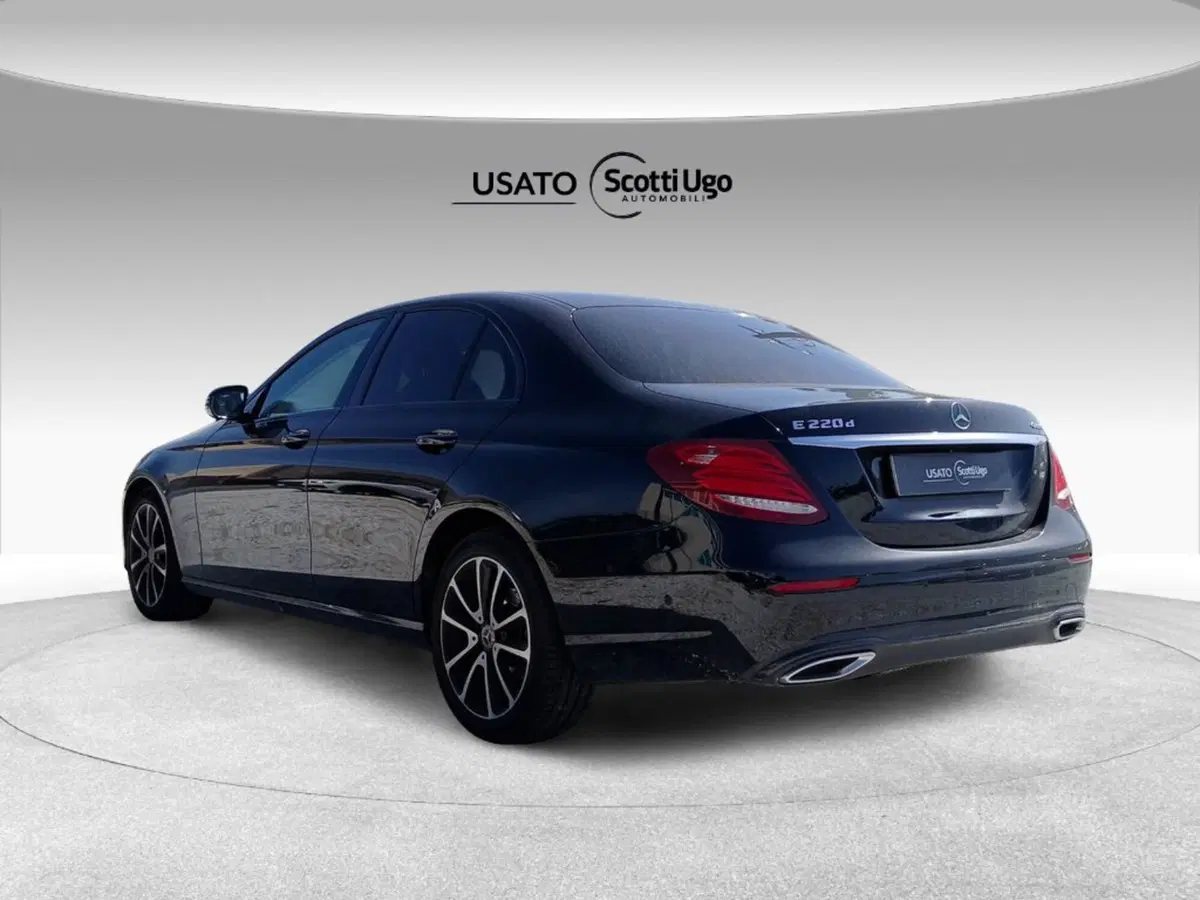 Mercedes-Benz Classe E usata a Siena (4)