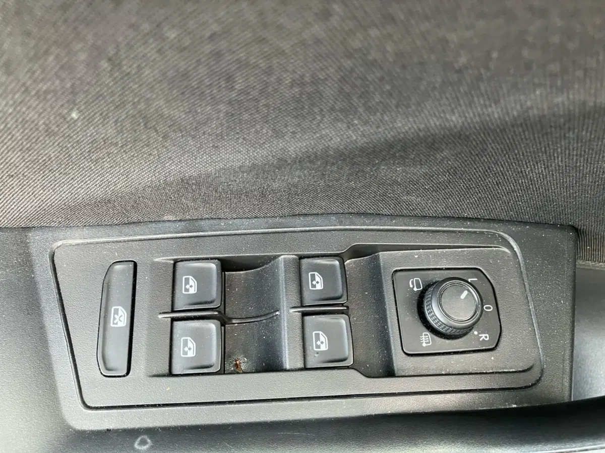 Volkswagen T-Roc usata a Bologna (18)