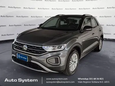 Volkswagen T-Roc 1.0 TSI Life del 2023 usata a Palermo