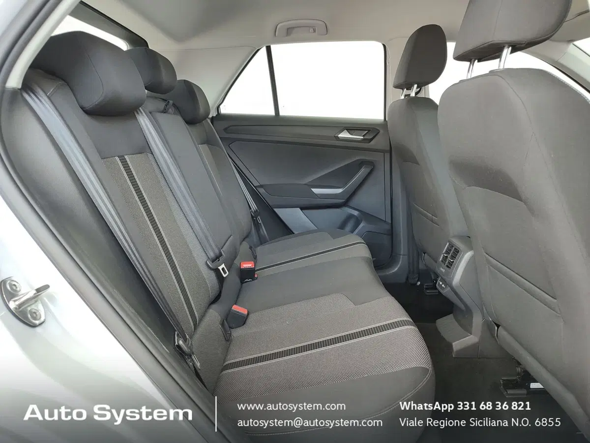 Volkswagen T-Roc usata a Palermo (8)