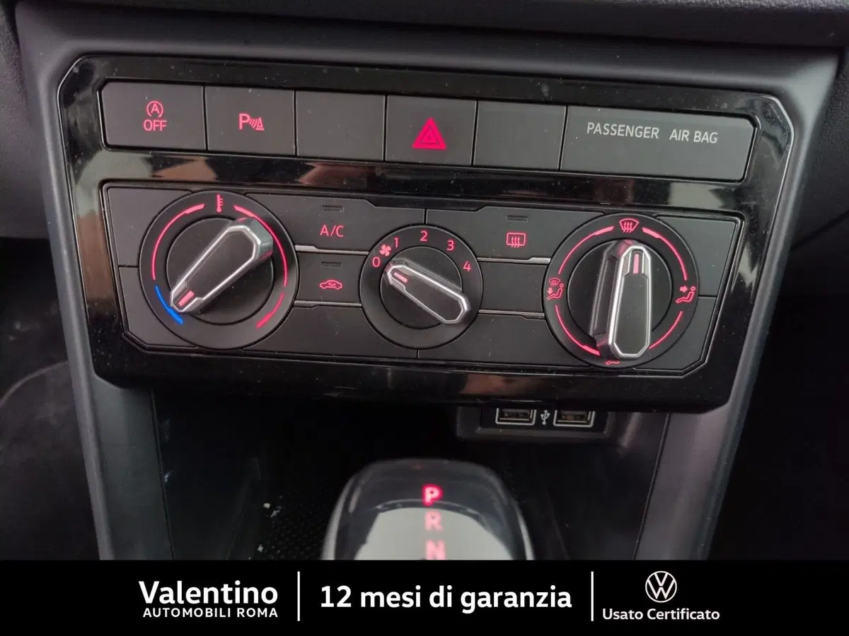 Volkswagen T-Cross usata a Roma (15)