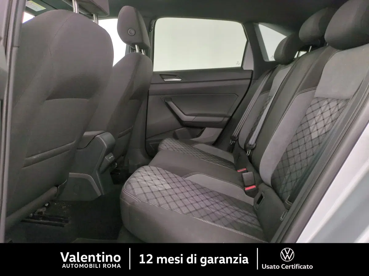 Volkswagen Taigo usata a Roma (9)
