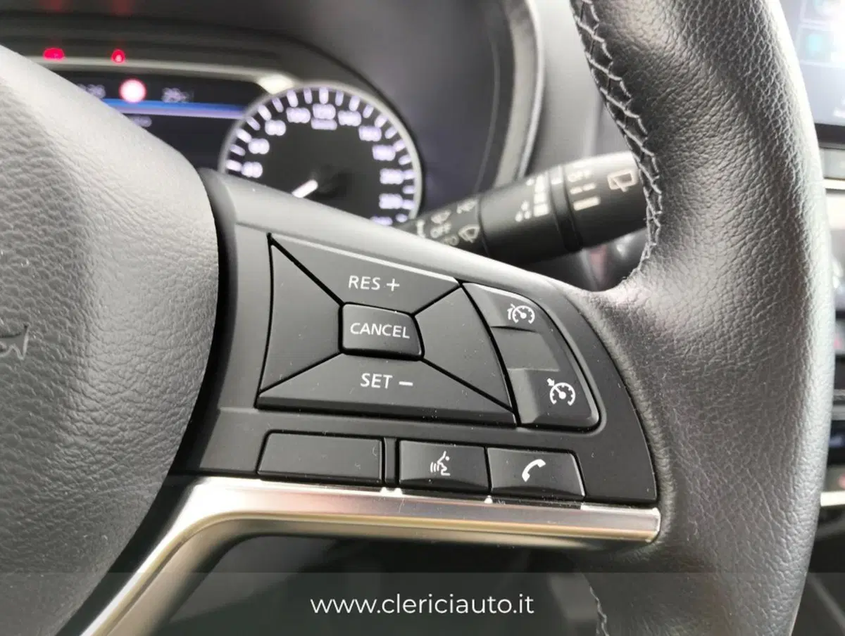 Nissan Juke usata a Como (11)