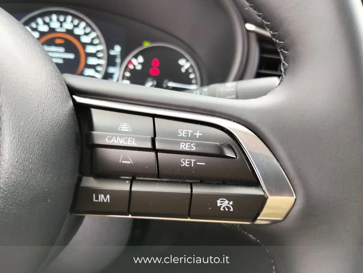 Mazda CX-30 usata a Como (11)