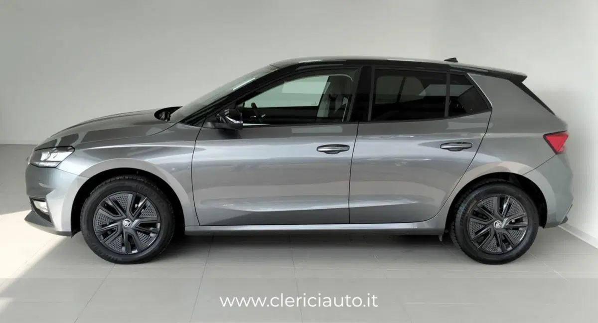 Skoda Fabia usata a Como (7)