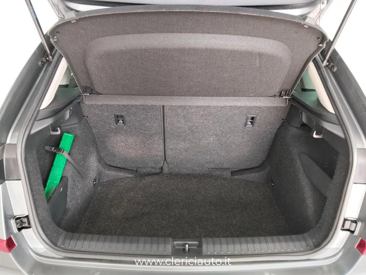 Skoda Kamiq usata a Como (18)