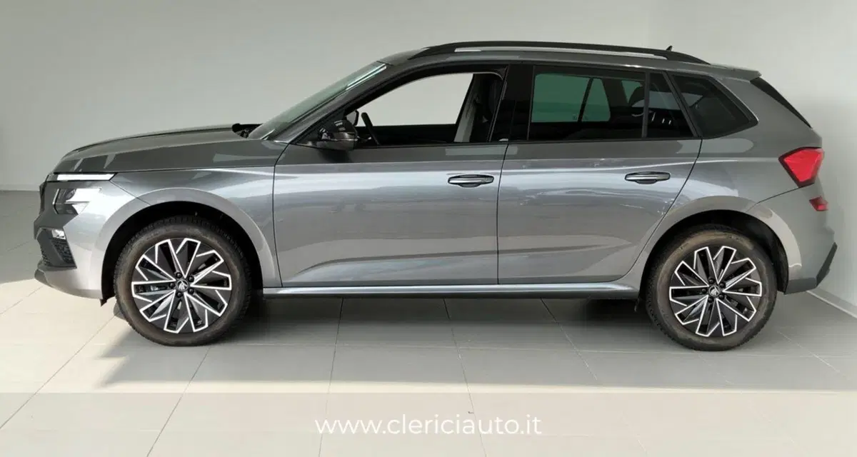 Skoda Kamiq usata a Como (8)