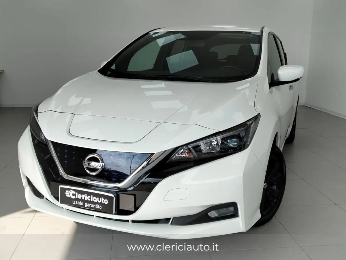Nissan Leaf usata a Como