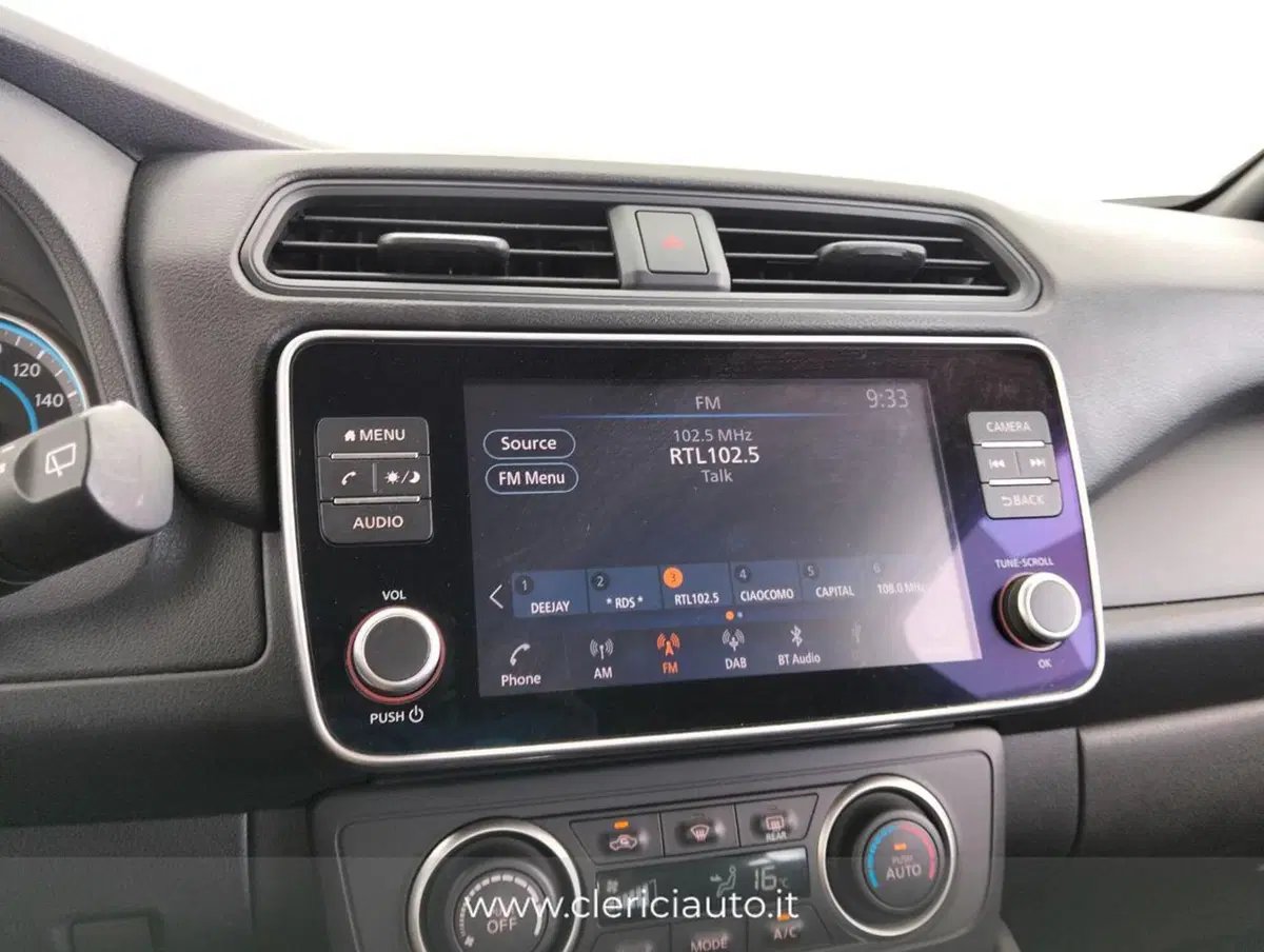 Nissan Leaf usata a Como (13)