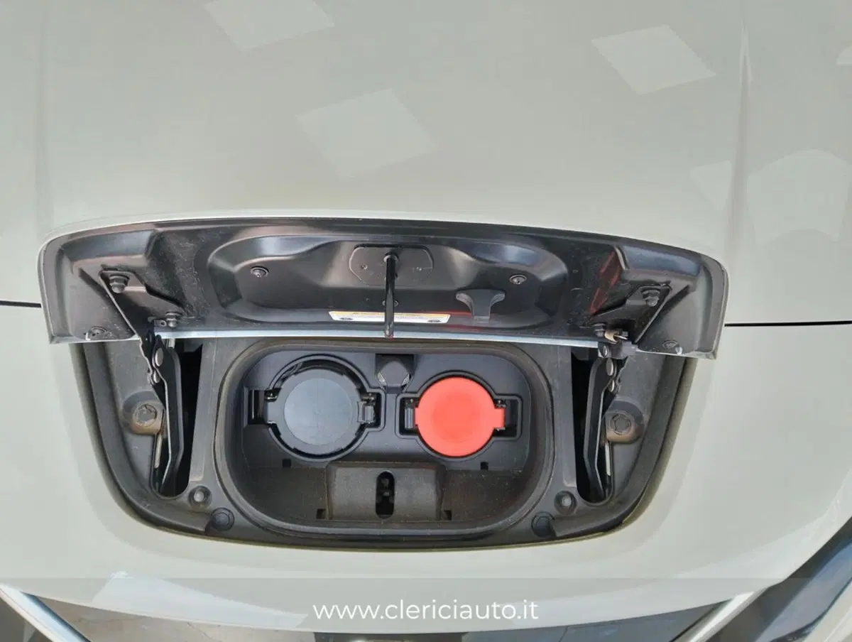 Nissan Leaf usata a Como (19)