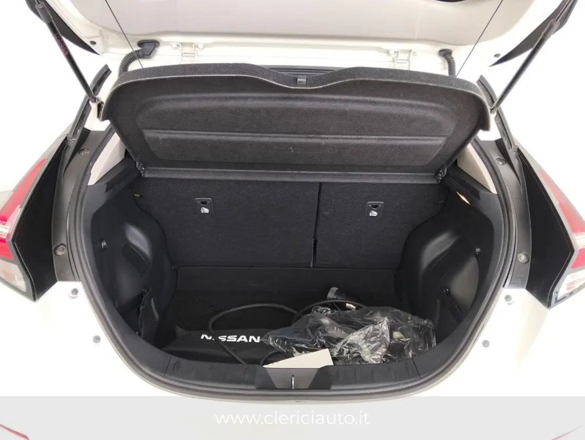 Nissan Leaf usata a Como (20)
