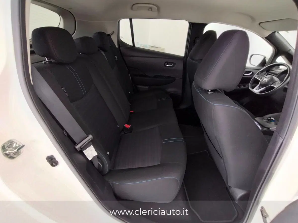 Nissan Leaf usata a Como (5)