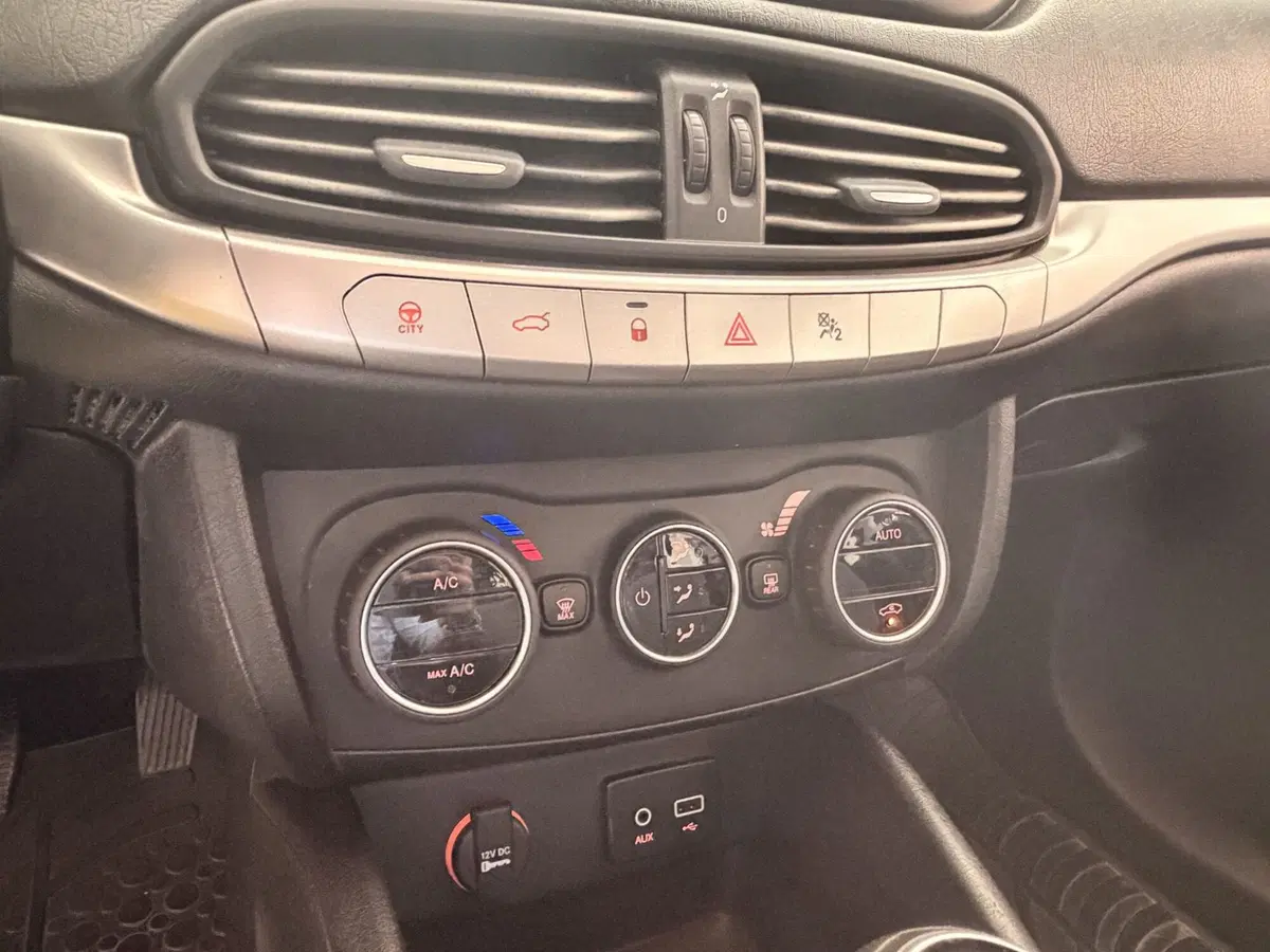 Fiat Tipo usata a Latina (16)