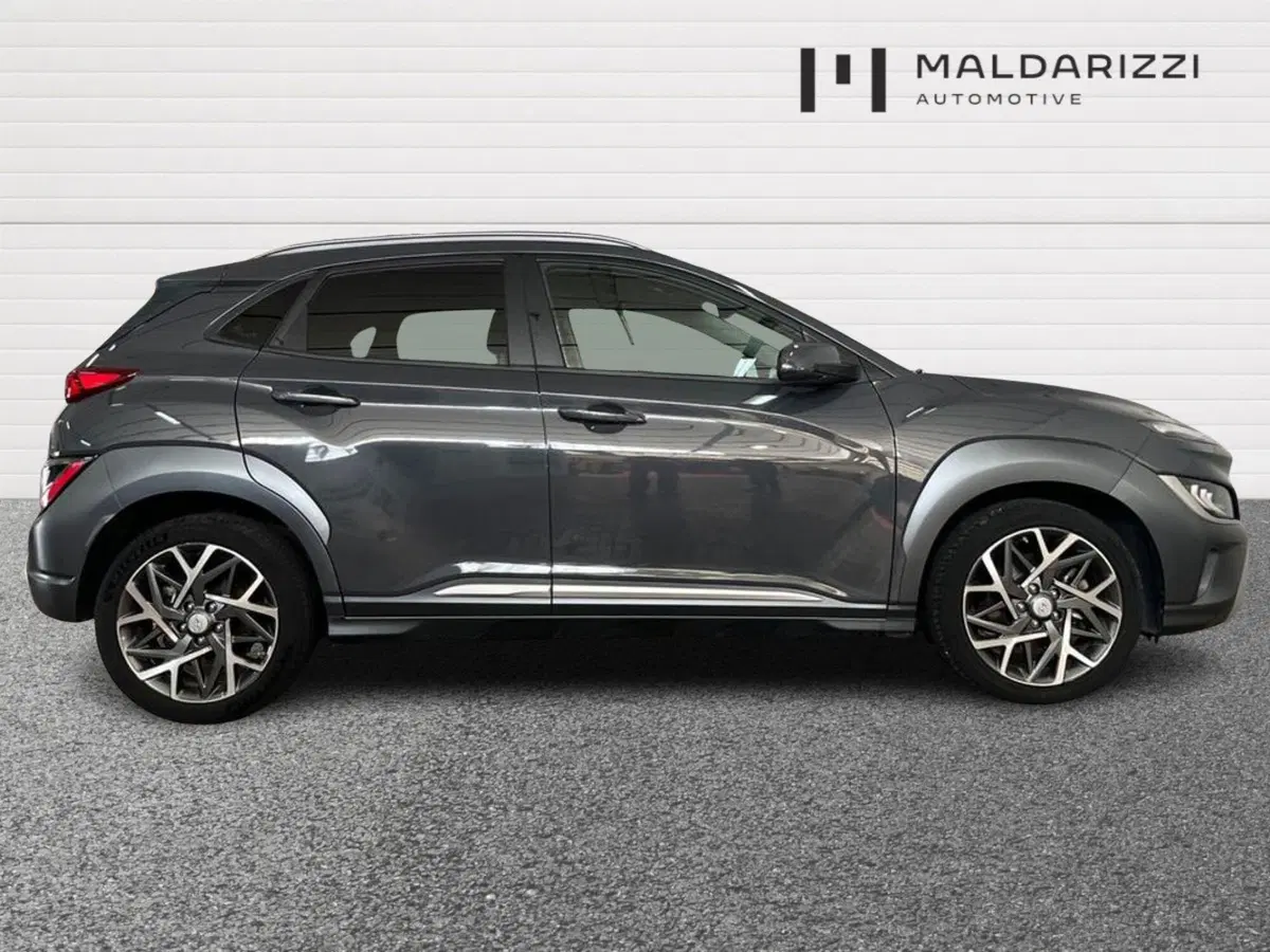 Hyundai Kona usata a Bari (5)