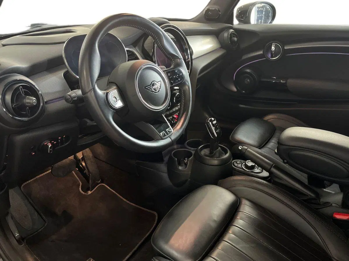 MINI Mini Cabrio usata a Bari (10)