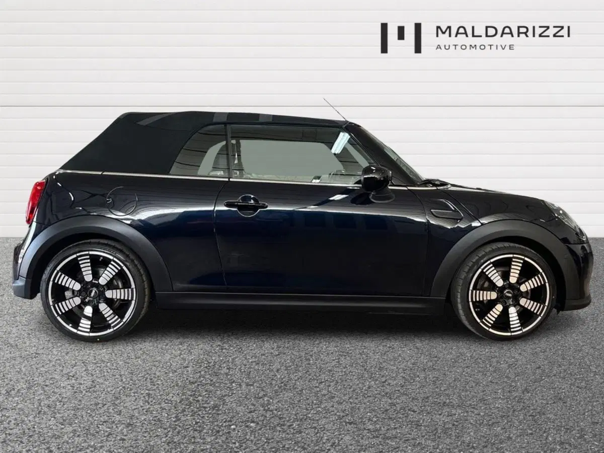 MINI Mini Cabrio usata a Bari (5)