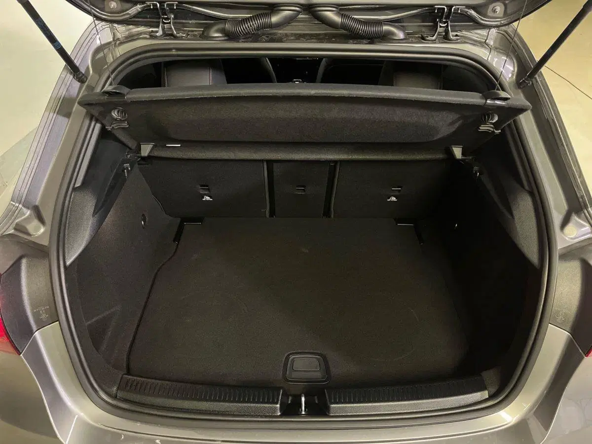 Mercedes-Benz Classe A usata a Milano (8)