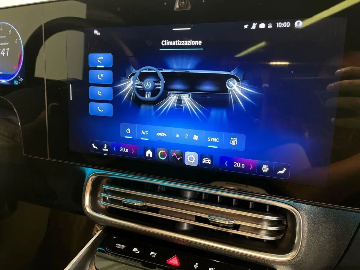 Mercedes-Benz CLA EQ usata a Milano (14)